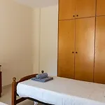 Penthouse Sleeps 4 - Sea Views Pool Apartman