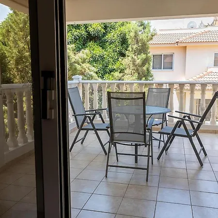 Penthouse Sleeps 4 - Sea Views Pool