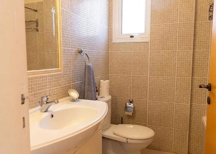 Penthouse - Sleeps 4 - Sea Views Apartament